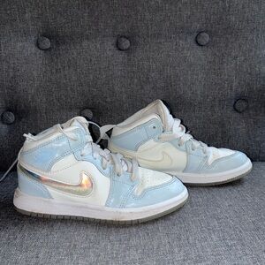 Girls Air Jordan 1 Mid SE GS 'Glitter swoosh